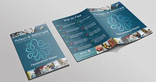 Création et réalisation de brochure avec découpe intégrée Brochure